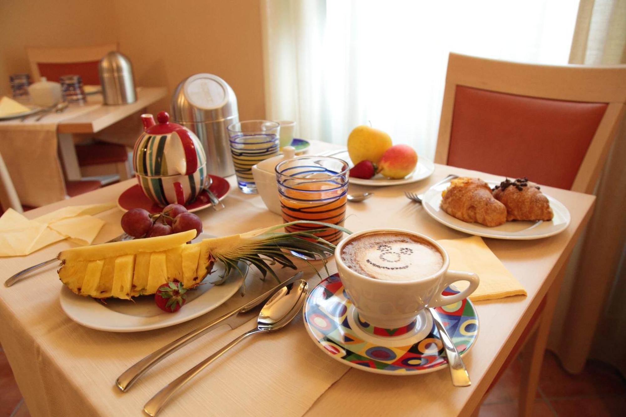 ポルテルコール B&B トロペーア エクステリア 写真